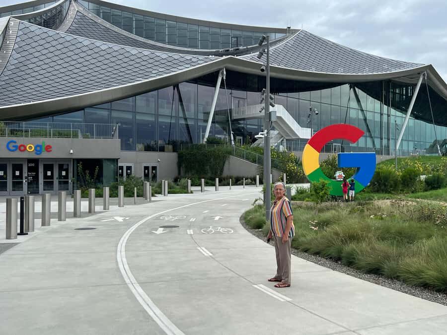 Palo Alto: Silicon Valley Private Tour with Pickup - Detailed Breakdown of the Itinerary