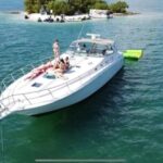 Private 52' Yacht Rental with Captain in Miami - A Deep Dive into the Yacht Experience