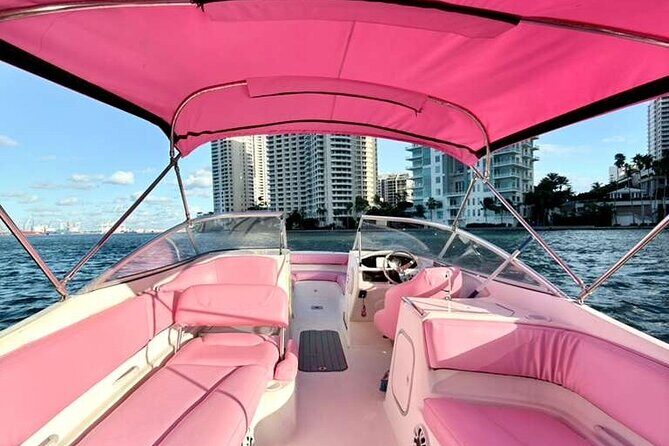 Private Boat Rental in Miami for 10 People - FAQs