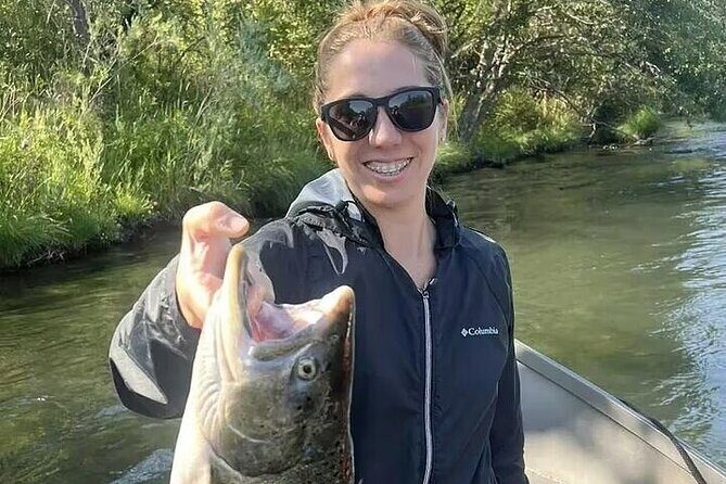 Private Half-Day Oregon Salmon, Steelhead, and Trout Fishing Trip - An In-Depth Look at the Oregon Fishery Tour