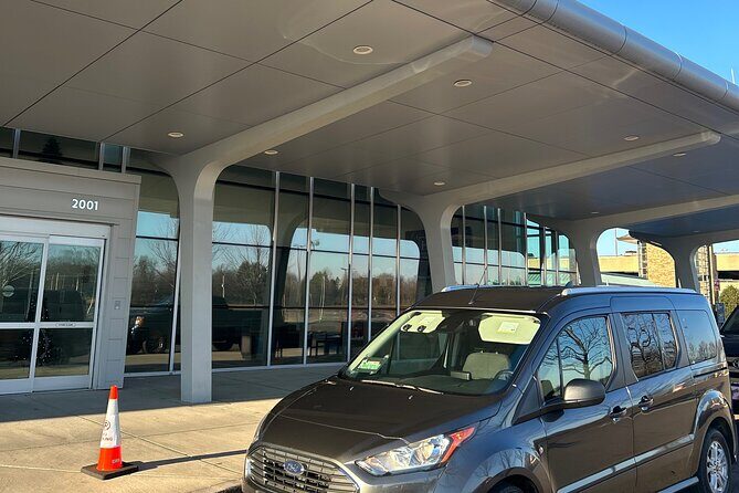 Private Transfer Knoxville Airport TYS to Nashville Airport BNA - Practical Aspects to Consider