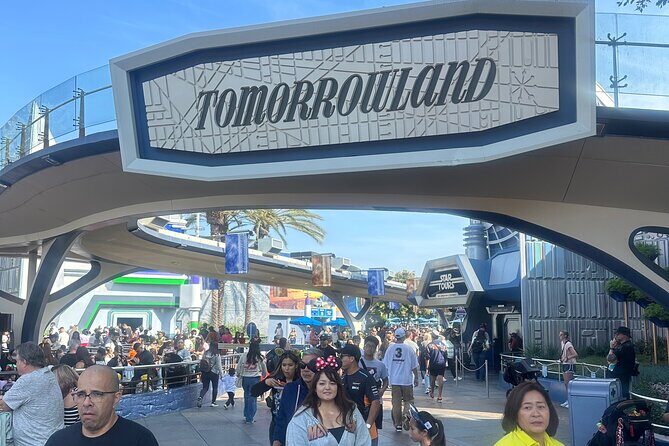 Private transportation from San Diego to Disneyland roundtrip - Who Will Love This Service?