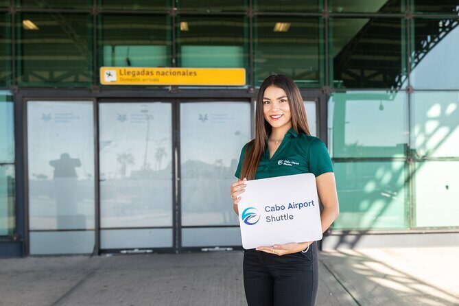 Private VAN Round-Trip from Airport to Hotels in Puerto Los Cabos - The Quietly Efficient Los Cabos Airport Transfer Experience