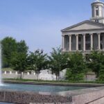 Private Walking Tour with Johnny Cash Museum Admission - Detailed Breakdown of the Itinerary