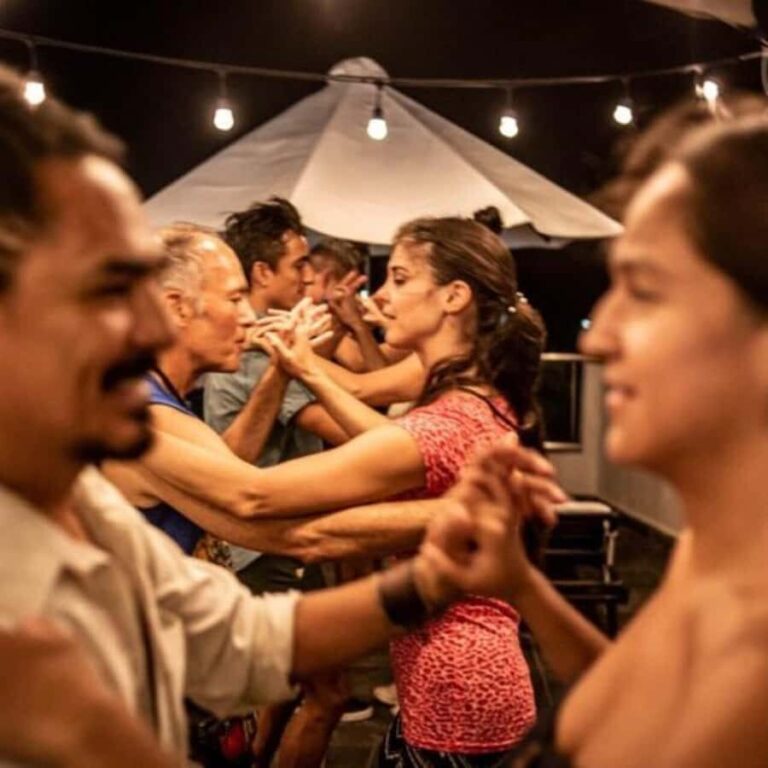 Puerto Morelos: Salsa/Bachata Private Class - The Teaching Team