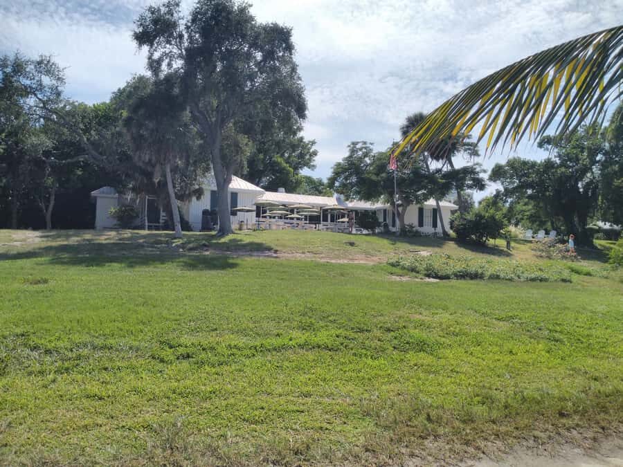 Punta Gorda: Boat tour to Cabbage Key and beaches. - Why this tour offers great value