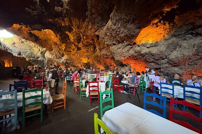 Pyramids of Teotihuacan and the Authentic Restaurant La Gruta - How This Tour Fits Different Travelers
