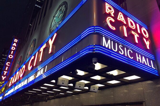 Radio City Christmas Spectacular & Empire State Building - Who Is This Tour Best For?