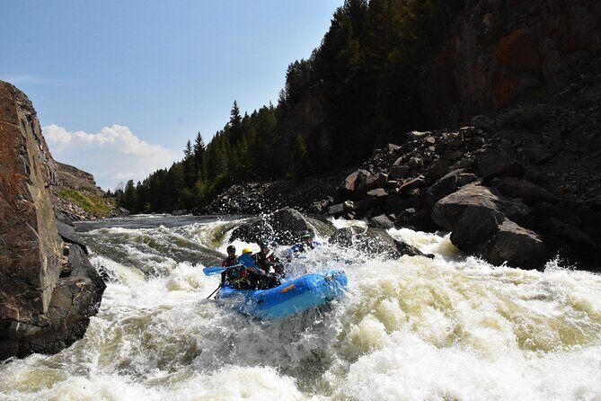 Raft through Gore Canyon- Class V Ultimate Advanced White-Water Rafting - FAQ