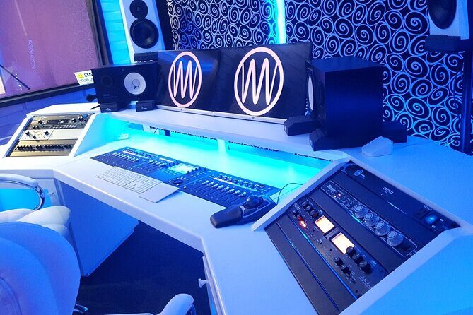 Record Your Own Song in a Hollywood Studio - Practical Tips to Maximize Your Experience