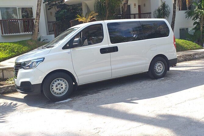 Roundtrip Private Transfer from Cancun Airport to Costa Mujeres - An In-Depth Look at the Cancun to Costa Mujeres Private Transfer