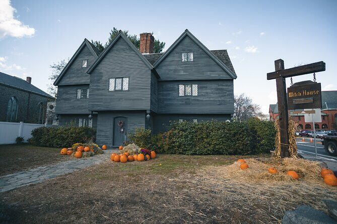Salem Witch Trials Self-Guided Audio Walking Tour - A Detailed Look at the Salem Witch Trials Self-Guided Tour