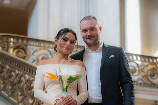 San Francisco City Hall Elopement Photo Session - Why Choose This Tour?