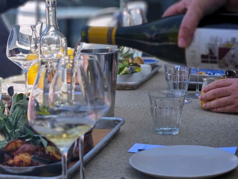 Santa Ynez 3-Winery Tour with Picnic Lunch & Tasting Fees - Why This Tour Works Well