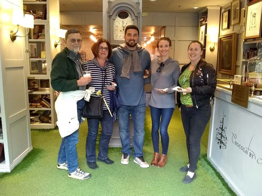 Savannah History Walking Tour + Coffee & Chocolate - Practical Details and Considerations