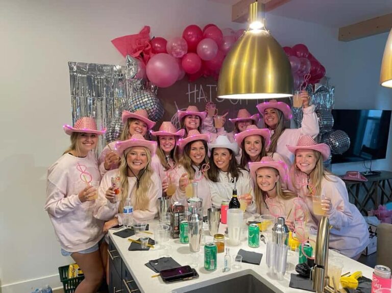 Scottsdale: Cocktail Class with optional Cheese Pairing - A Closer Look at the Experience