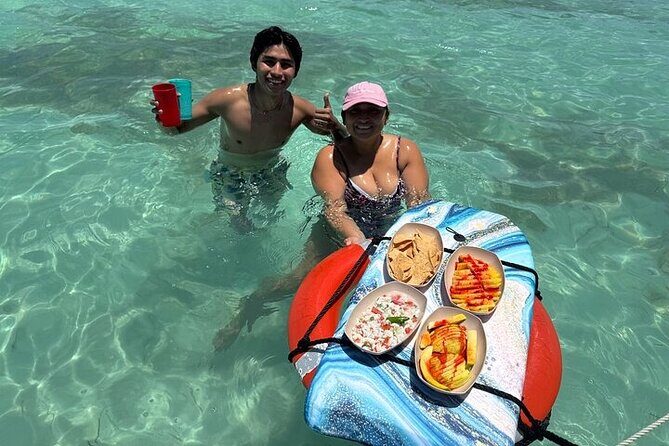 Shared snorkeling in Palancar, Colombia and El Cielo - A Closer Look at the Snorkeling Tour in Cozumel