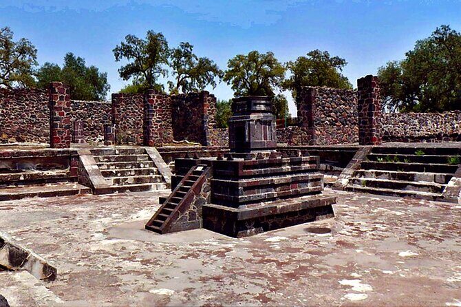 Skeletons and Lost Palaces in Teotihuacan - FAQ