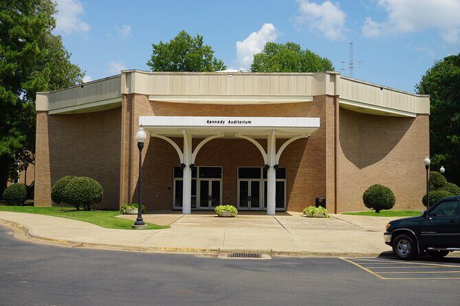 Stephen F Austin State University Scavenger Hunt and Escape Game - Who Will Love This Experience?