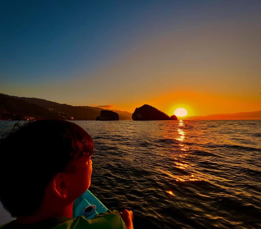 Sunset and Bioluminescence Boat Tour at Los Arcos Islands - An In-Depth Look at the Sunset and Bioluminescence Boat Tour