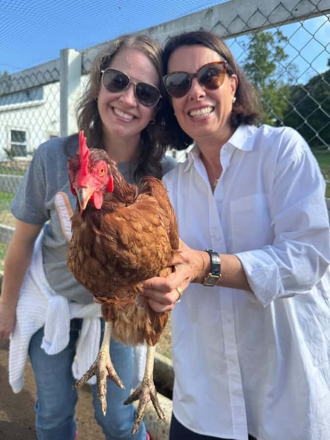 Tennessee: Cedar Pond Farms Feathers & Friends Experience - A Thorough Look at the Cedar Pond Farms Feathers & Friends Experience