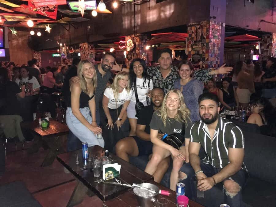 THE MEXICO CITY PUB CRAWL: A real chilango night - A Detailed Look at the Mexico City Pub Crawl