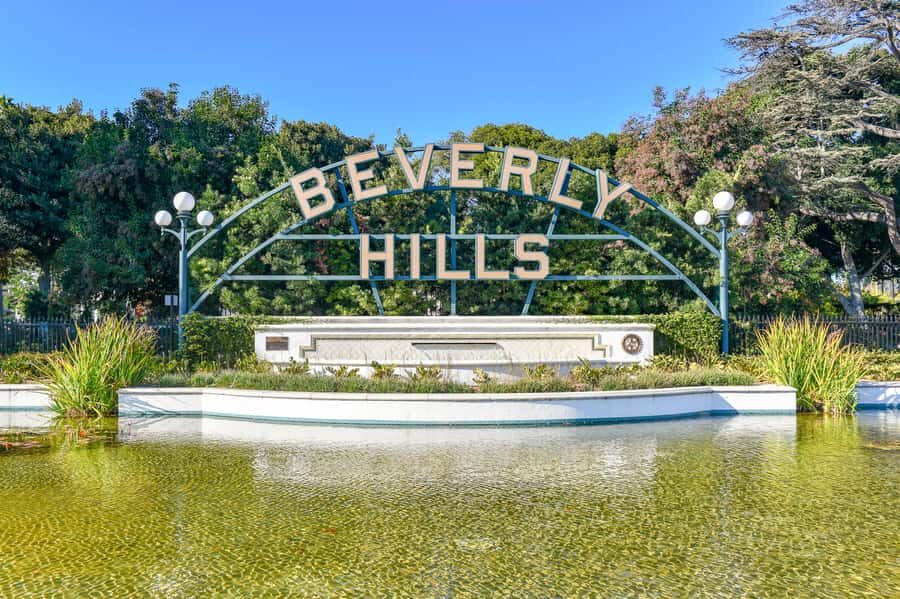 The Real Beverly Hills Housewives Tour - A Closer Look at the Tour Experience