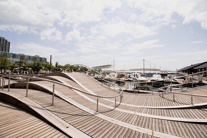 Toronto City Highlights Express Tour - The Sum Up