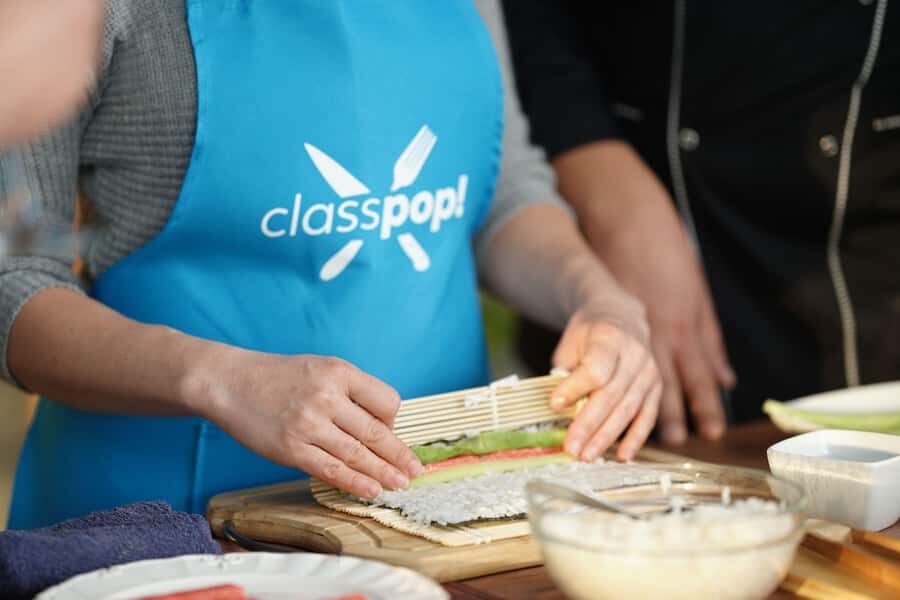 Toronto: Sushi Making Class With Local Chef - Why This Tour Works for Travelers