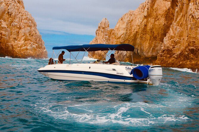 Tour of Cabo San Lucas and Playa del Amor by Luxury Yacht - Who Is This Tour Best For?