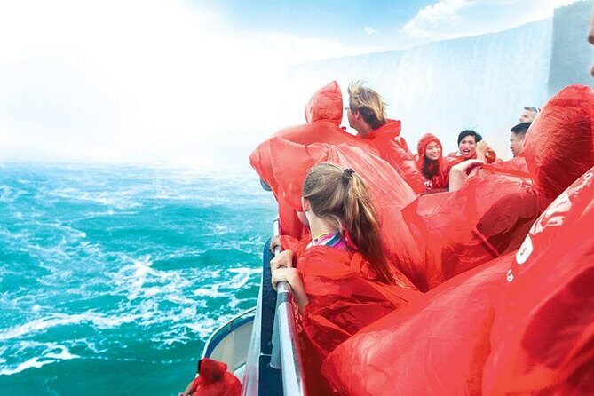 Tour of Niagara Falls with Boat Cruise - What Travelers Say