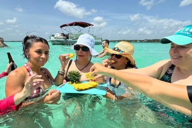 Tour to Chacchoben Ruins and boat tour in Bacalar - Exploring the Tour in Detail