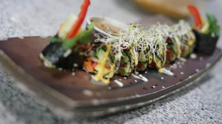 Tulum: Vegan Sushi Cooking Class with Lunch or Dinner - The Sum Up