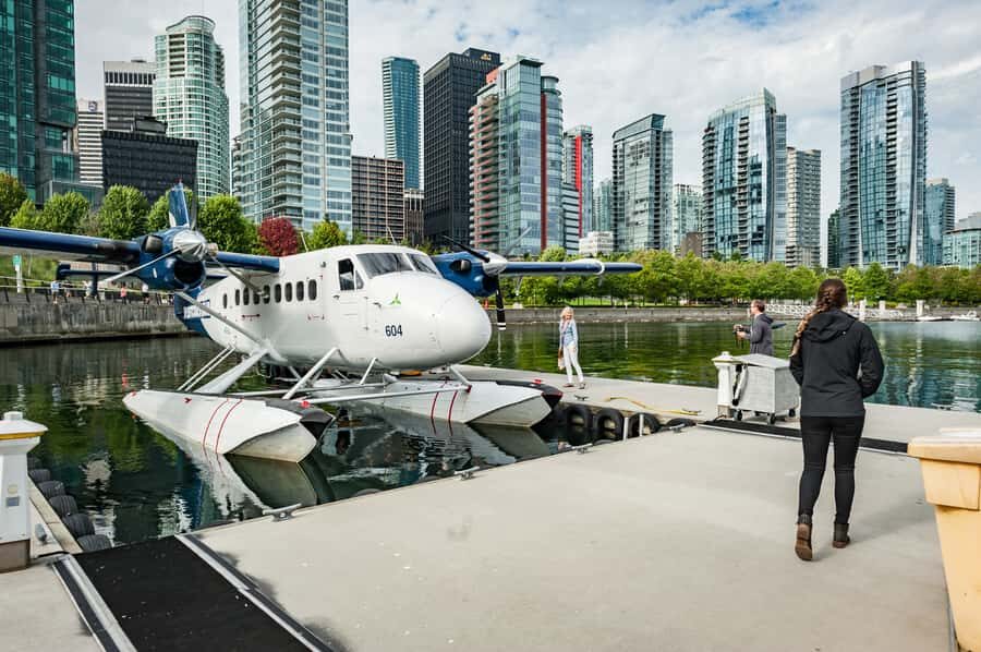 Vancouver: Victoria Seaplane Flight with Bus & Ferry Return - The Return Journey — Scenic and Relaxing