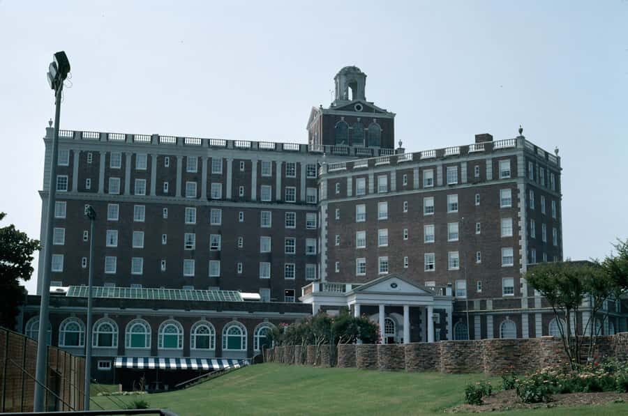 Virginia Beach Boardwalk Historian-Guided Tour - More Than Just a Walk: Why It Matters