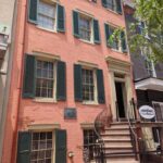 Washington DC: Presidential Crime Scenes Walking Tour - Authentic Stories and Engaging Guides