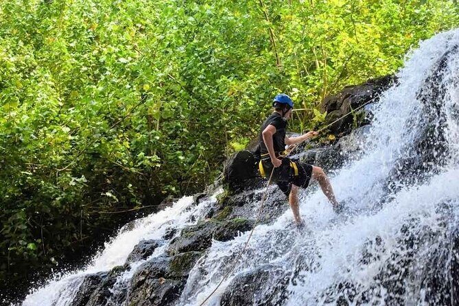 Waterfall Rappelling in Delaware Water Gap PA - Who Should Consider This Tour?