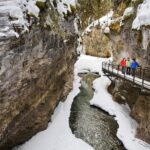 Winter 3 Days- Banff, Yoho, Canyons & Gondola - What Makes This Tour Stand Out