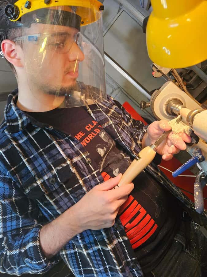 Wooden Pen Making Workshop with a Woodworker in Montreal - An In-Depth Look at the Wooden Pen Making Workshop