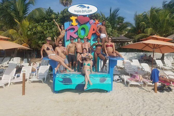 A Taste of Roatan - What the Reviews Reveal