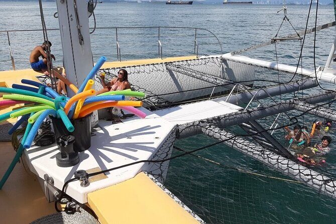 All-inclusive 8-hour catamaran tour to Isla Taboga from Panama City - FAQ