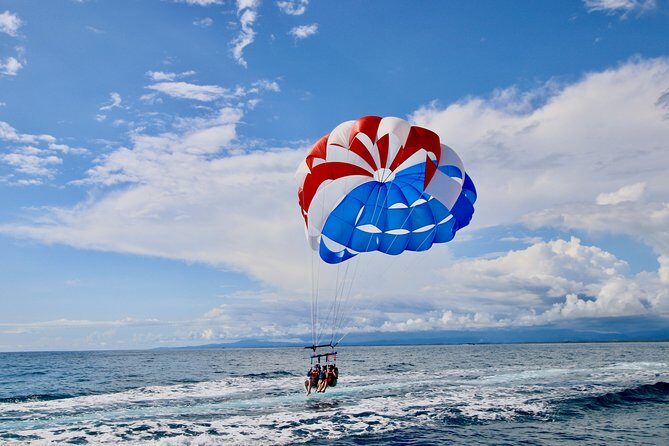 Boat Parasailing with Aguas Azules - Who Should Consider This Tour?