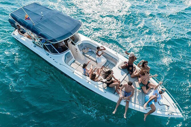 Cartagena : Private boat + Private island + Cholon + Snorkeling - What Makes This Tour Special