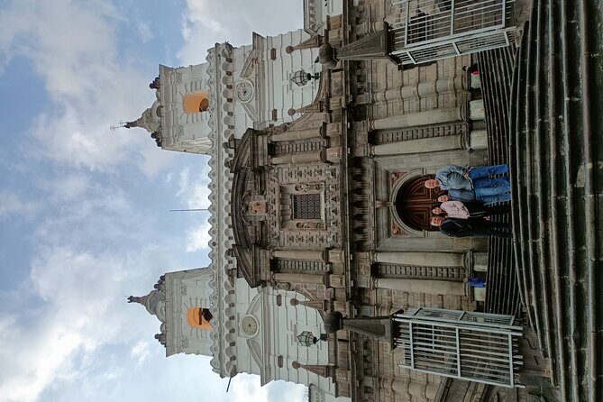 City Tour in Quito. Muffin, Cable Car, Historic Center and Middle of the World - Final Thoughts: Who Will Love This Tour?