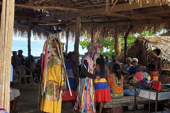 Customizable Best Of Roatan Island Tour in Honduras - The Real-World Experience: Insights from Travelers