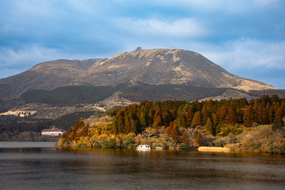 Lake Ashi with Mount Hakone, Japan