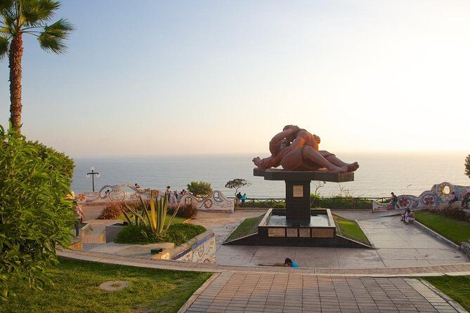 Discover Lima: Love Park, Historic Center, and its Catacombs. - FAQ