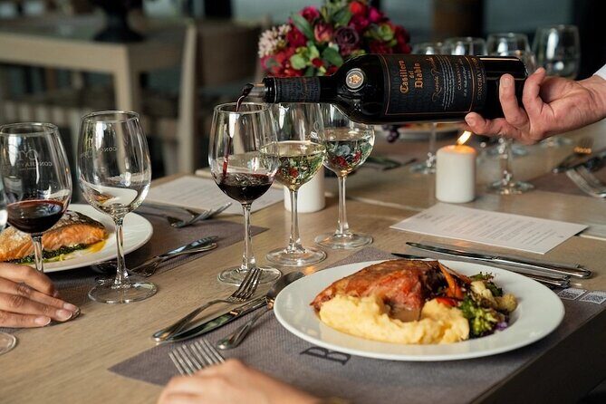 Experiencia Nocturna Casillero del Diablo + Cena - Who Will Love This Experience?