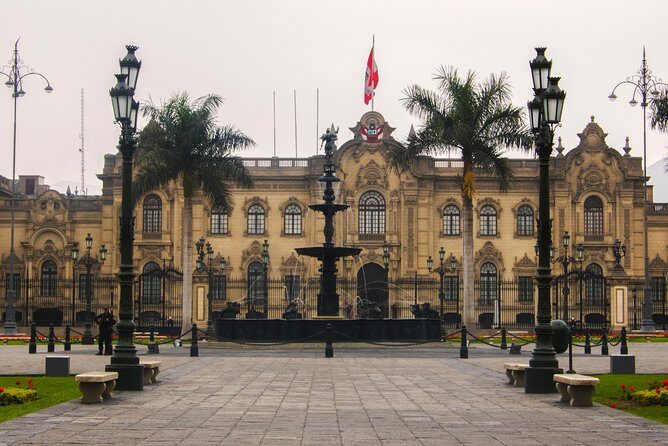 Flavors & Tradition: Walking City Tour with Food Tasting - The Sum Up