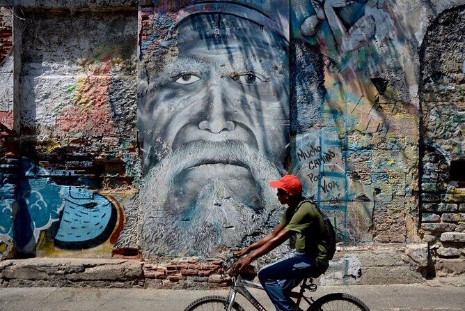Gabriel García Márquez Literature Tour in Cartagena De Indias and snacks. - FAQs